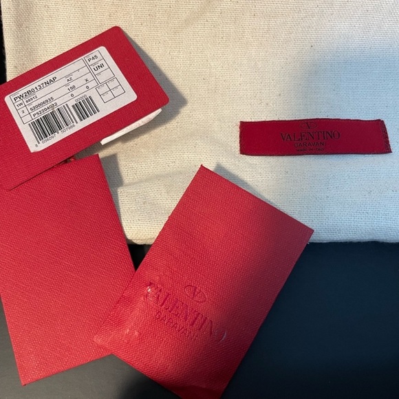 Valentino Garavani rockstud clutch, crossbody - Picture 5 of 10